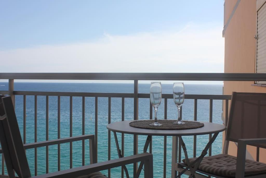 Apartamento Primera Linea De Mar Platja d'Aro Eksteriør billede