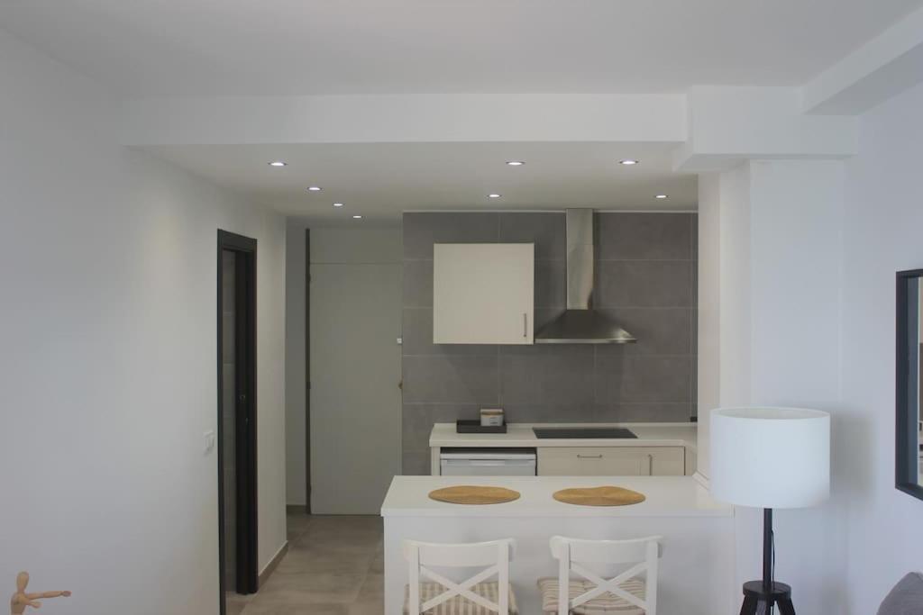 Apartamento Primera Linea De Mar Platja d'Aro Eksteriør billede